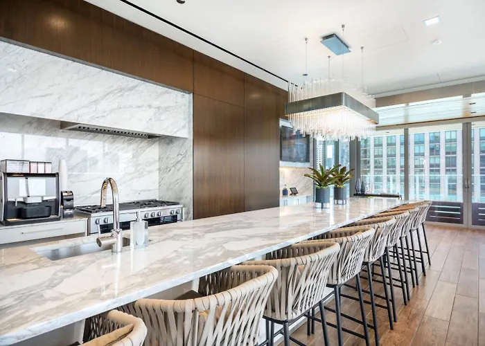 Blueground River North 2bd Chi-1114 Апартаменты *