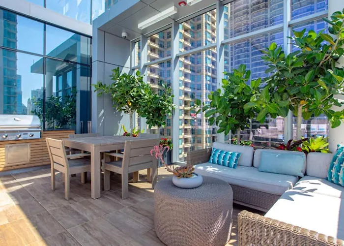 Апартаменты Blueground River North 2bd Chi-1114 *